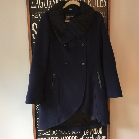 Mackage Jackets & Blazers - New Authentic Mackage women’s coat jacket -size M